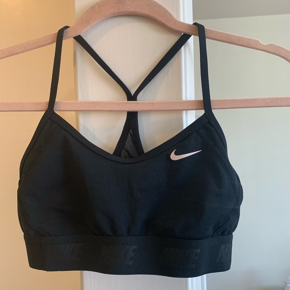 Nike sports bra Small
